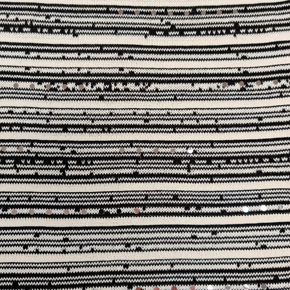 St John Sleeveless Shell Tank Top Sparkly Black Cream Striped Knit Size P - Picture 11 of 11